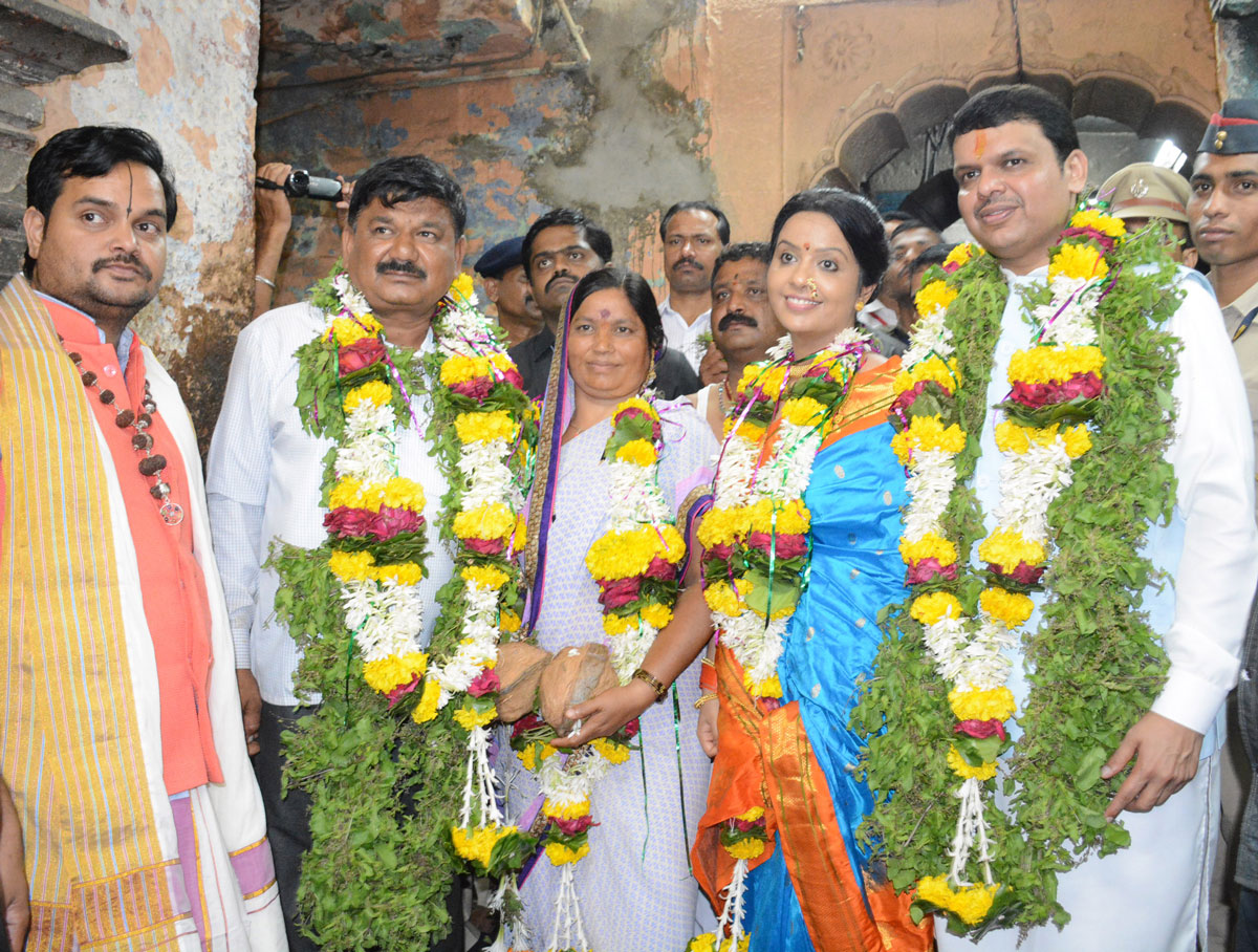 Chief Minister Devendra Fadnavis & Smt.Amruta Fadnavis for Blessing of Pandurang at Pandharpur on occasion of Ashadi Ekadashi.