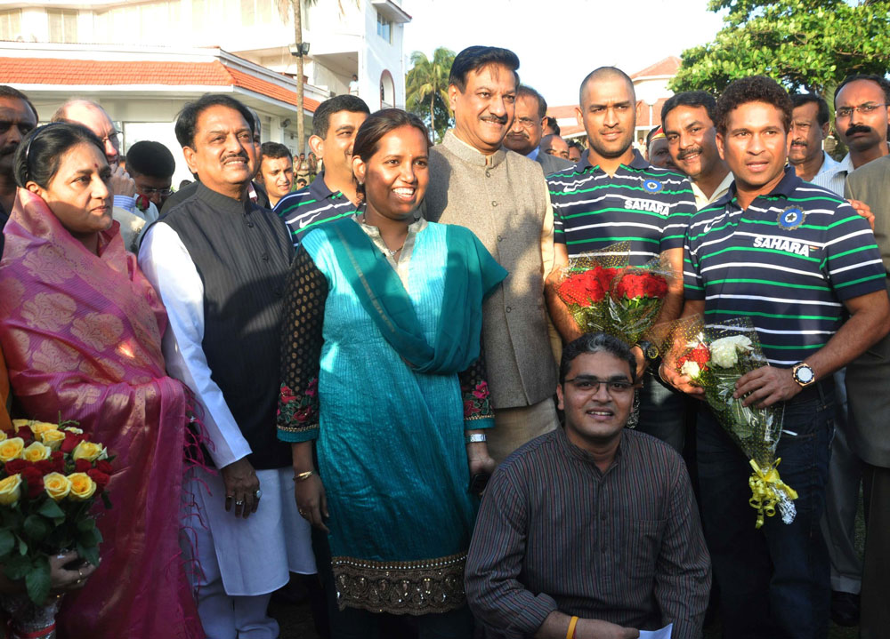 RECEPTION CEREMONY OF NITESH & RUTUJA RANE IN MUMBAI.