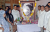 On Birth Anniversary of Late.Prime Minister Of India Smt.Indira Gandhi Ex MRCC President Kripashankar Singh Paying Tribute at Kalina.
