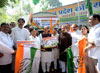 MPCC PRESIDENT MANIKRAO THAKRE FLAG OFF 20 LAKH SIGNATURES CAMPAIGN MAHARASHTRA FARMER IN SUPPORT OF DECISION OF FDI IN RETHAIL BY UPA GOVERNMENT.