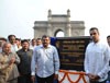 UNION MINISTER G.K.VASAN & UNION MINSITER OF STATE MILIND DEORA AT GATEWAY OF INDIA. UNION MINISTER G.K.VASAN & UNION MINSITER OF STATE MILIND DEORA AT GATEWAY OF INDIA.