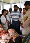 RPI President Ramdas Athawale Meets Monika More visited K.E.M. Hospital.