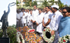 Mumbai Congress Paying Tribute to Former Prime Minister Late.Rajiv Gandhiji on his Death Anniversary.
