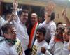 Congress Party MPCC & MRCC President's Manikrao Thakare & Prof. Janardan Chandurkar Travelled by Local Train Without Ticket from CST Mumbai to Thane with thousands of party workers to Protest Against Railway Fare Hike.