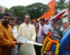 Shiv Sena Uddhav Thackeray During Public Release Ceremony of Tata Tempo's To Make Marathi Entrepreneurs at Kala Chowky. Shiv Sena Uddhav Thackeray During Public Release Ceremony of Tata Tempo's To Make Marathi Entrepreneurs at Kala Chowky.