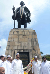 TRIBUTE TO FATHER OF NATION MAHATMA GANDHI & LATE PRIME MINISTER LALBHADUR SHASTRI ON THEIR BIRTH ANNIVERSARY IN MUMBAI.