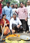 South Mumbai Congress Party Leader Ex.MP & Ex.MOS Milind Deora during Bhoomipujan of  Road at Love Lane Mazgoan.